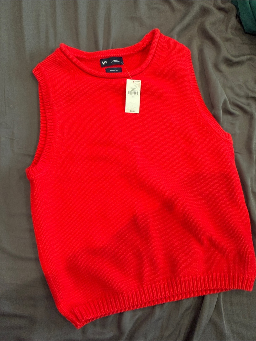 NWT GAP Red 100% cotton Tank - Picture 3 of 3
